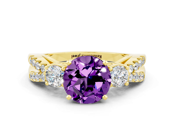 Yellow gold Round Cut Amethyst Three-Stone Ring with Pavé Split Shank and Four-Prong Setting