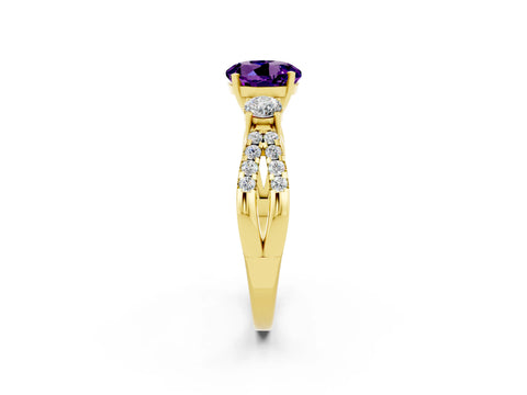 Yellow gold Round Cut Amethyst Three-Stone Ring with Pavé Split Shank and Four-Prong Setting_2
