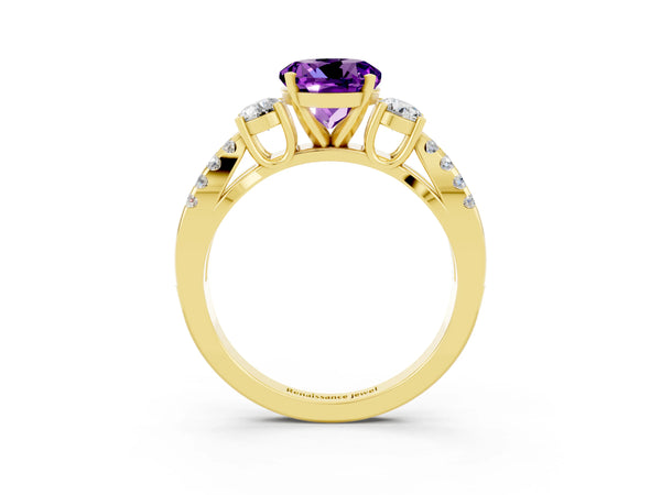 Yellow gold Round Cut Amethyst Three-Stone Ring with Pavé Split Shank and Four-Prong Setting