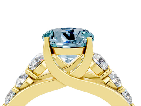 Yellow gold Round Cut Aquamarine Engagement Ring with Pavé Band and Four-Prong Setting_4