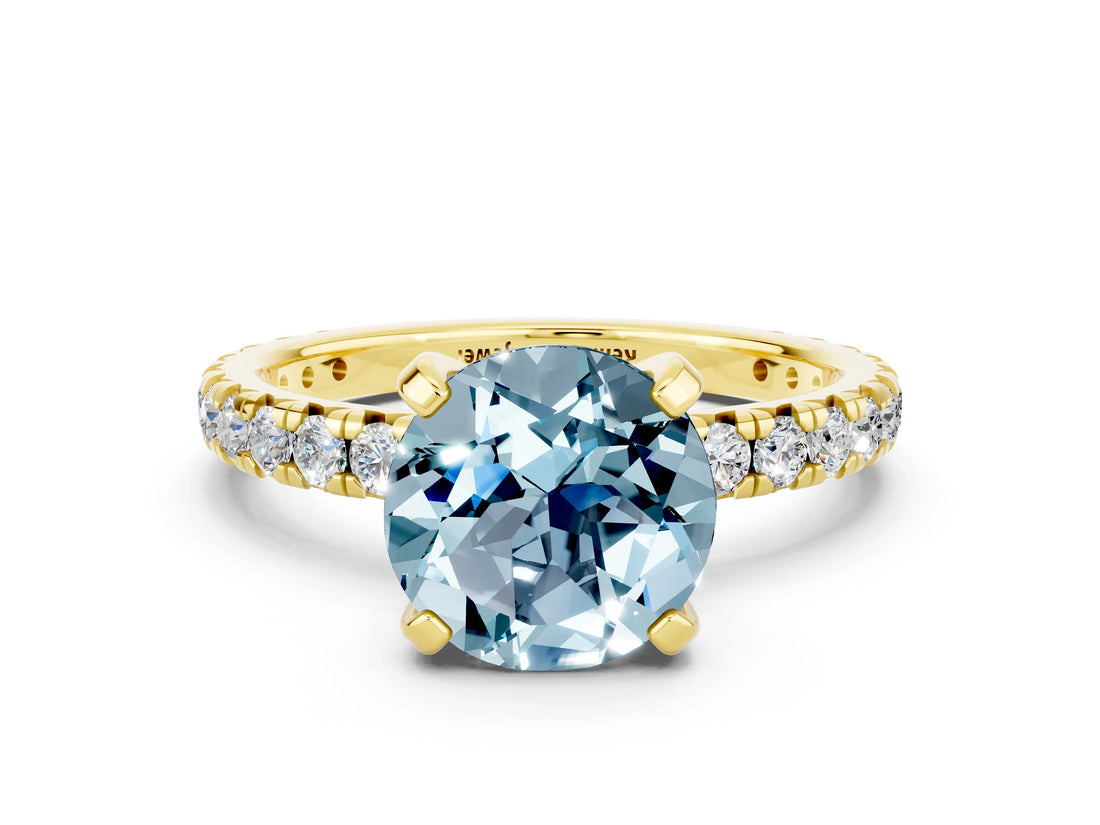 Yellow gold Round Cut Aquamarine Pavé Solitaire Ring with Round Band and Prong Setting_24
