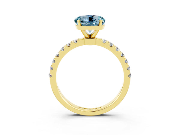 Yellow gold Round Cut Aquamarine Solitaire Ring with Pavé Accents and Four-Prong Setting