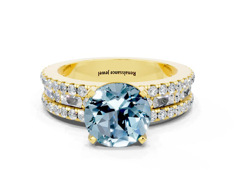Yellow gold Round Cut Aquamarine Solitaire Ring with Pavé and Channel Set Band