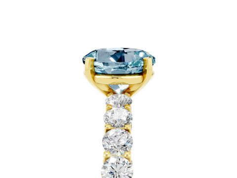 Yellow gold Round Cut Aquamarine Solitaire Ring with Shared Prong Pavé Band and Four-Prong Setting_5