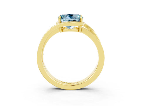 Yellow gold Round Cut Aquamarine Solitaire Ring with Split Shank and Prong Setting_3