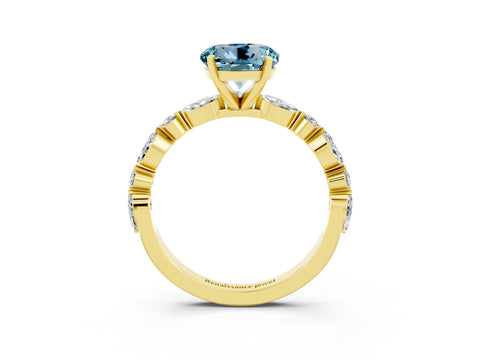 Yellow gold Round Cut Aquamarine Solitaire with Side Stones on a Pavé Band and Four-Prong Setting_3