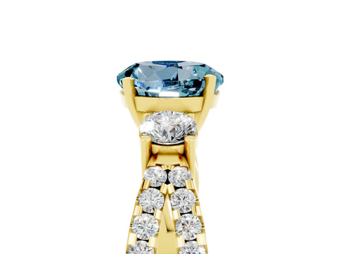 Yellow gold Round Cut Aquamarine Three-Stone Ring with Pavé Split Shank and Four-Prong Setting_5