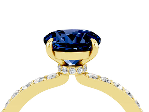 Yellow gold Round Cut Blue Sapphire Ring with Pavé Band and Four-Prong Setting_4