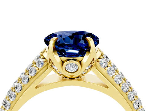 Yellow gold Round Cut Blue Sapphire Solitaire Ring with Three-Row Pavé Band and Four-Prong Setting_16