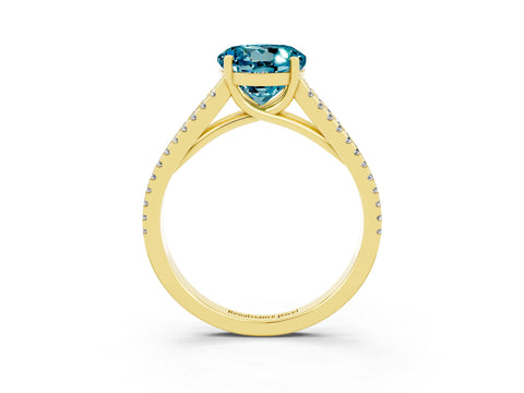 Yellow gold Round Cut Blue Topaz Solitaire Engagement Ring with Split Shank Pavé Band_3