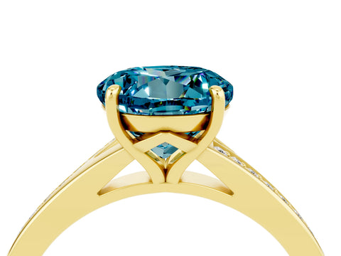 Yellow gold Round Cut Blue Topaz Solitaire Ring with Pavé Band and Prong Setting_4