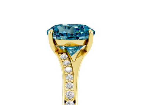 Yellow gold Round Cut Blue Topaz Solitaire Ring with Pavé Band and Prong Setting_5