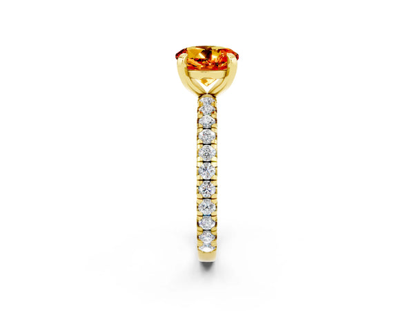 Yellow gold Round Cut Citrine Pavé Solitaire Ring with Round Band and Prong Setting