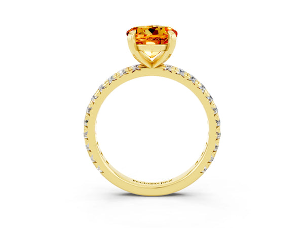 Yellow gold Round Cut Citrine Pavé Solitaire Ring with Round Band and Prong Setting