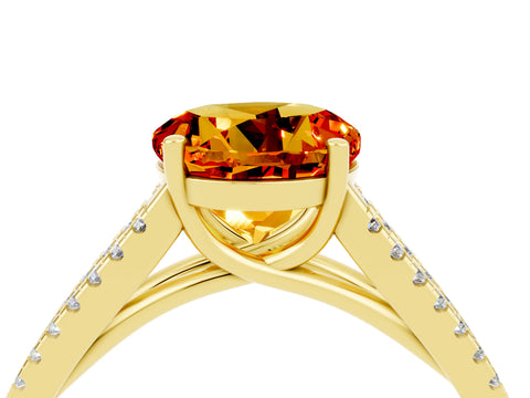 Yellow gold Round Cut Citrine Solitaire Engagement Ring with Split Shank Pavé Band_4