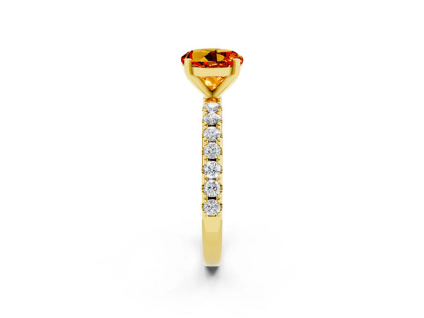 Yellow gold Round Cut Citrine Solitaire Pavé Band with Four-Prong Setting