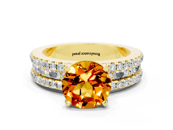 Yellow gold Round Cut Citrine Solitaire Ring with Pavé and Channel Set Band