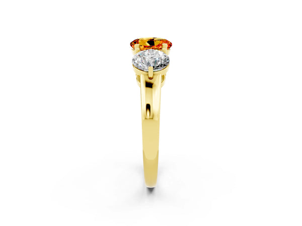 Yellow gold Round Cut Citrine Three-Stone Ring with Prong Setting and Classic Band