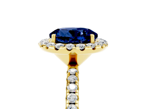Yellow gold Round Cut Cut Diamond Floral Halo Engagement Ring with Pavé Band and Prong Setting_5