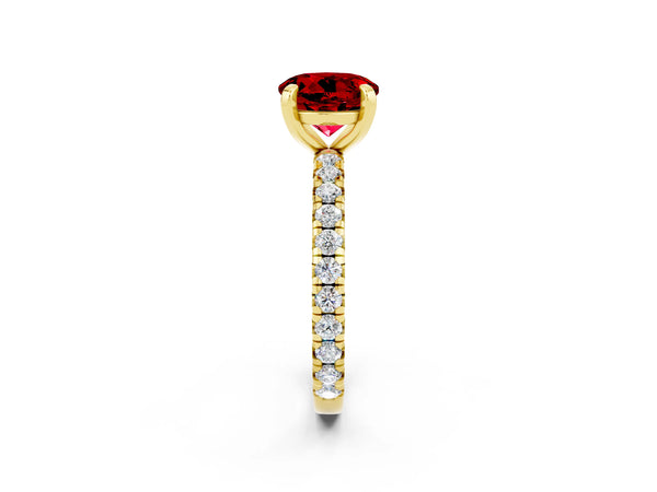 Yellow gold Round Cut Cut Diamond Pavé Band with Four-Prong Setting