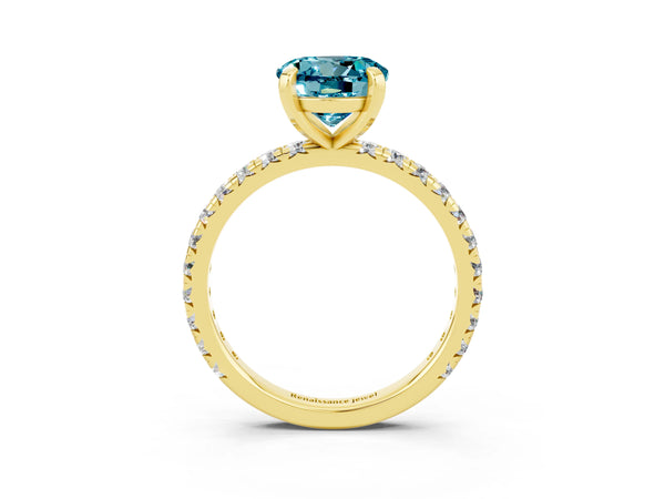 Yellow gold Round Cut Cut Diamond Pavé Band with Four-Prong Setting