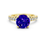 Yellow gold Round Cut Cut Diamond Pavé Band with Four-Prong Setting