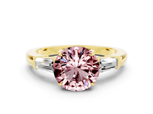 Yellow gold Round Cut Cut Diamond Ring with Tapered Baguette Side Stones in Four-Prong Setting