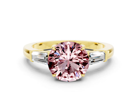 Yellow gold Round Cut Cut Diamond Ring with Tapered Baguette Side Stones in Four-Prong Setting