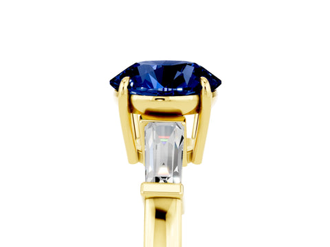 Yellow gold Round Cut Cut Diamond Ring with Tapered Baguette Side Stones in Four-Prong Setting_5