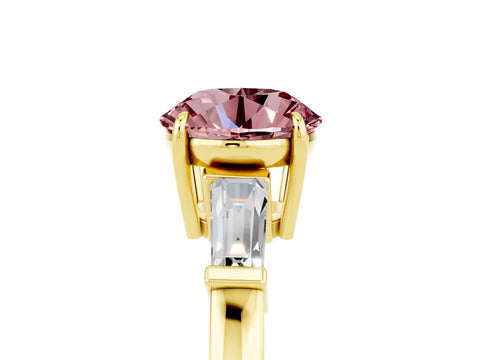 Yellow gold Round Cut Cut Diamond Ring with Tapered Baguette Side Stones in Four-Prong Setting_5