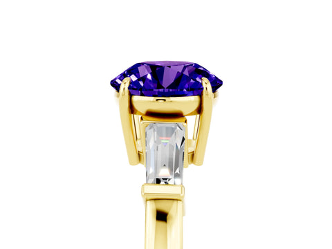 Yellow gold Round Cut Cut Diamond Ring with Tapered Baguette Side Stones in Four-Prong Setting_5