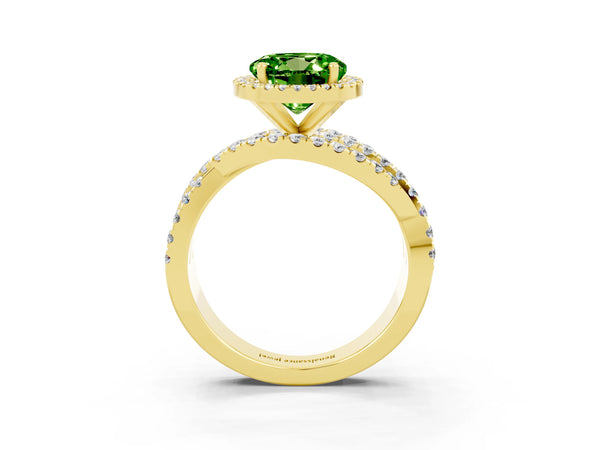 Yellow gold Round Cut Cut Halo Split Shank Prong Setting Ring