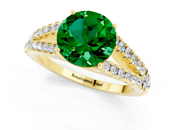 Yellow gold Round Cut Emerald Split Shank Engagement Ring with Round Pavé and Prong Setting