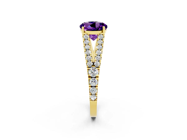 Yellow gold Round Cut Amethyst Split Shank Engagement Ring with Round Pavé and Prong Setting
