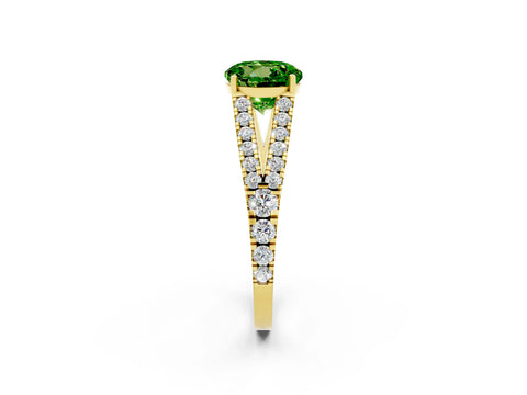 Yellow gold Round Cut Cut Split Shank Pave Diamond Engagement Ring with Four-Prong Setting_2