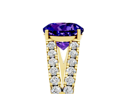 Yellow gold Round Cut Cut Split Shank Pave Diamond Engagement Ring with Four-Prong Setting_5