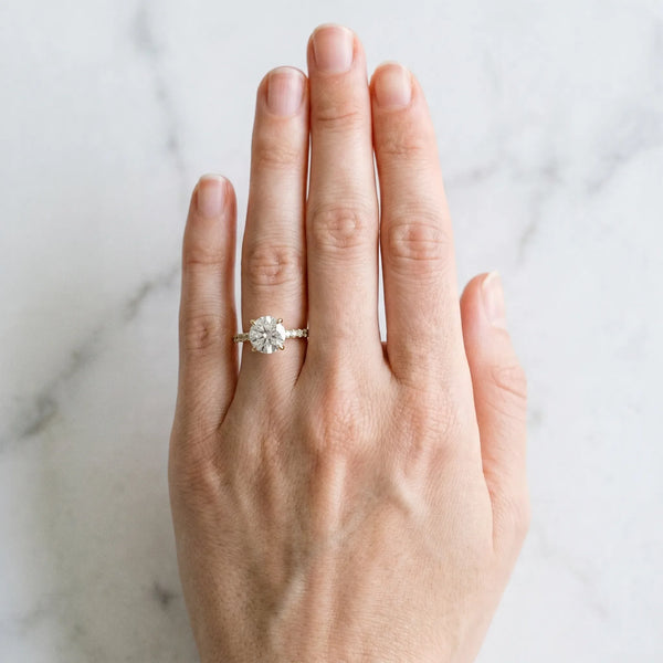 10K Yellow Gold 2.00 Carat E VS1 Round Diamond Brilliant Solitaire Ring with Pavé Band and Four-Prong Setting