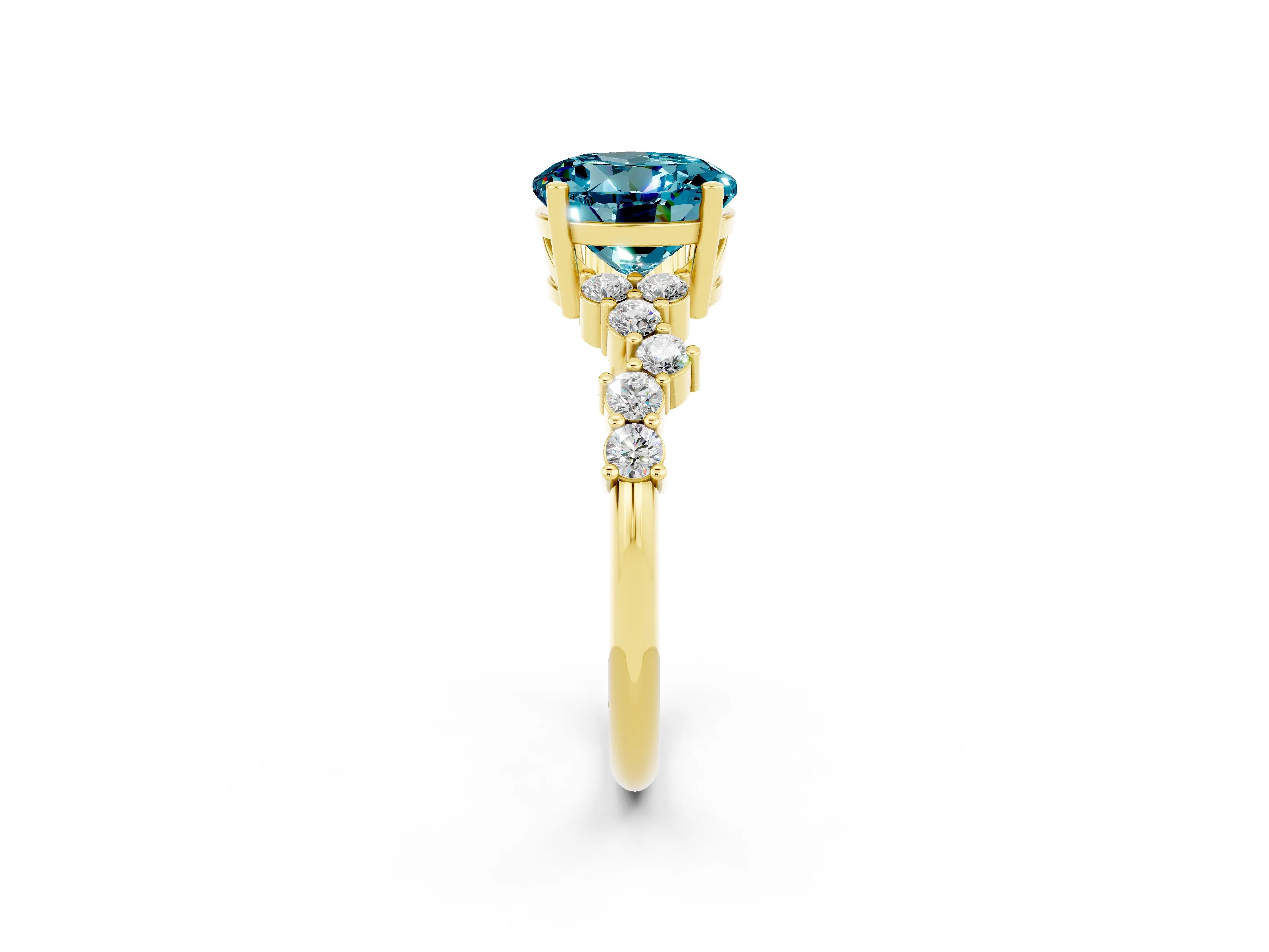 Yellow gold Round Cut Diamond Cluster Pavé Band with Four-Prong Setting_2
