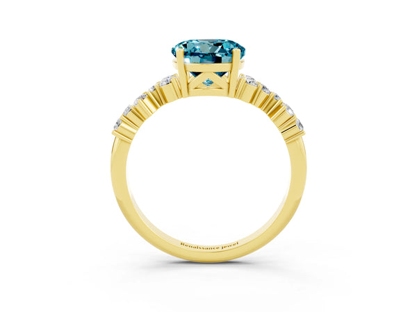 Yellow gold Round Cut Diamond Cluster Pavé Band with Four-Prong Setting