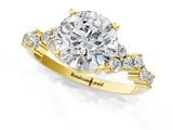 Yellow gold Round Cut Diamond Cluster Pavé Band with Four-Prong Setting_4