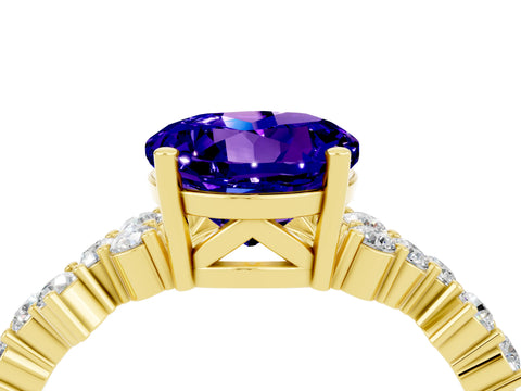 Yellow gold Round Cut Diamond Cluster Pavé Band with Four-Prong Setting_4