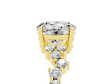 Yellow gold Round Cut Diamond Cluster Pavé Band with Four-Prong Setting_5