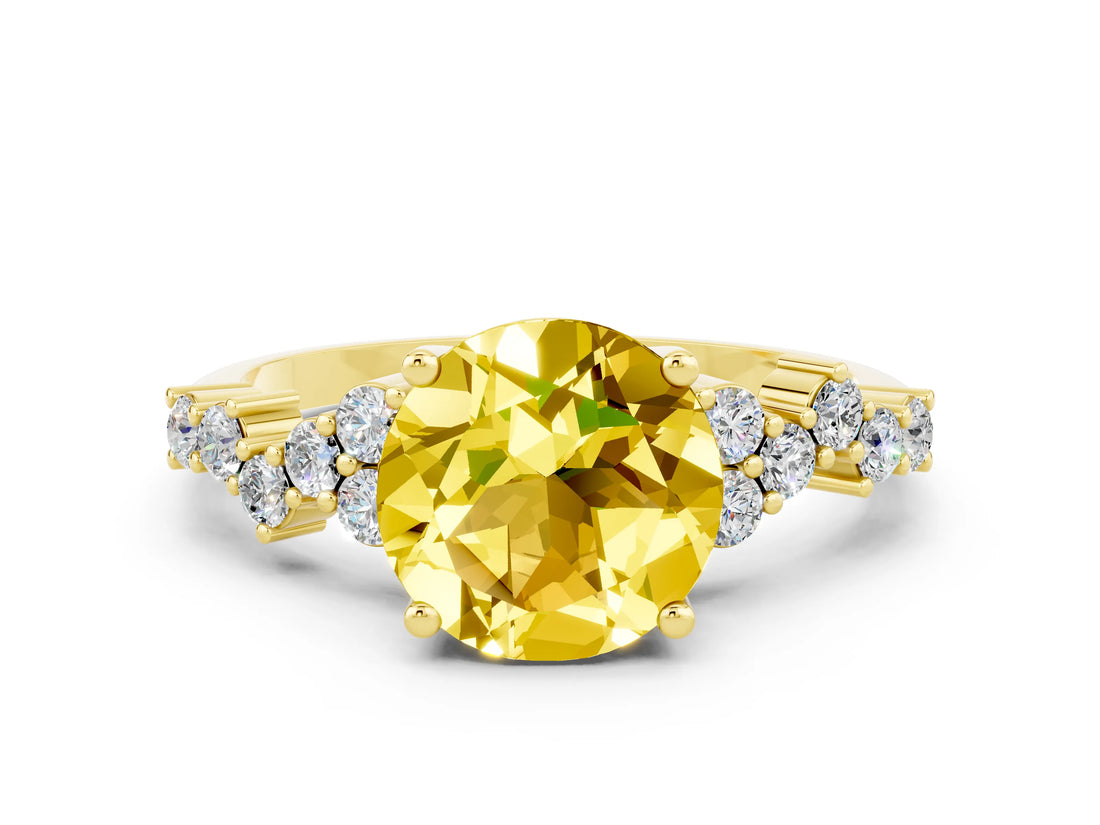 Yellow gold Round Cut Diamond Cluster Pavé Band with Four-Prong Setting