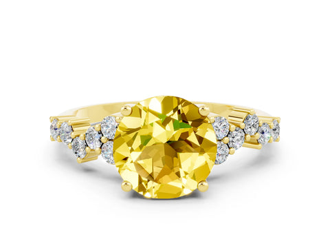Yellow gold Round Cut Diamond Cluster Pavé Band with Four-Prong Setting