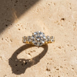 Yellow gold Round Cut Diamond Five-Stone Prong Set White Gold Ring_15