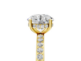 Yellow gold Round Cut Diamond Pavé Band Ring with Four-Prong Setting_41