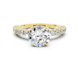 Yellow gold Round Cut Diamond Pavé Band Solitaire Ring with Prong Setting