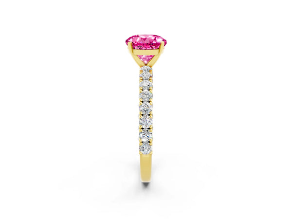 Yellow gold Round Cut Diamond Pavé Band Solitaire Ring with Prong Setting