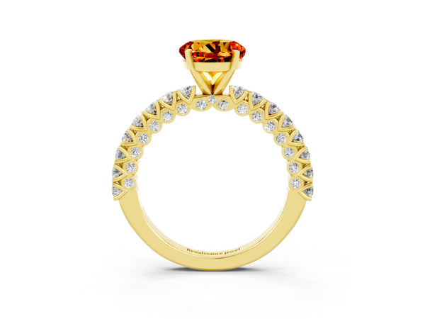 Yellow gold Round Cut Diamond Pavé Band Solitaire Ring with Prong Setting