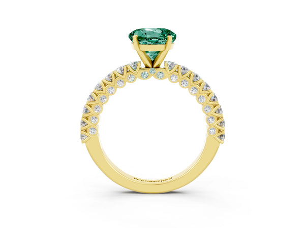 Yellow gold Round Cut Diamond Pavé Band Solitaire Ring with Prong Setting
